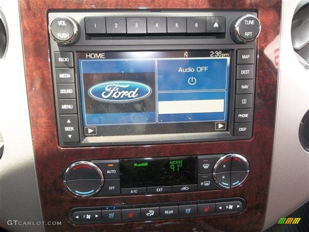 2013 Ford Expedition King Ranch Controls Photos