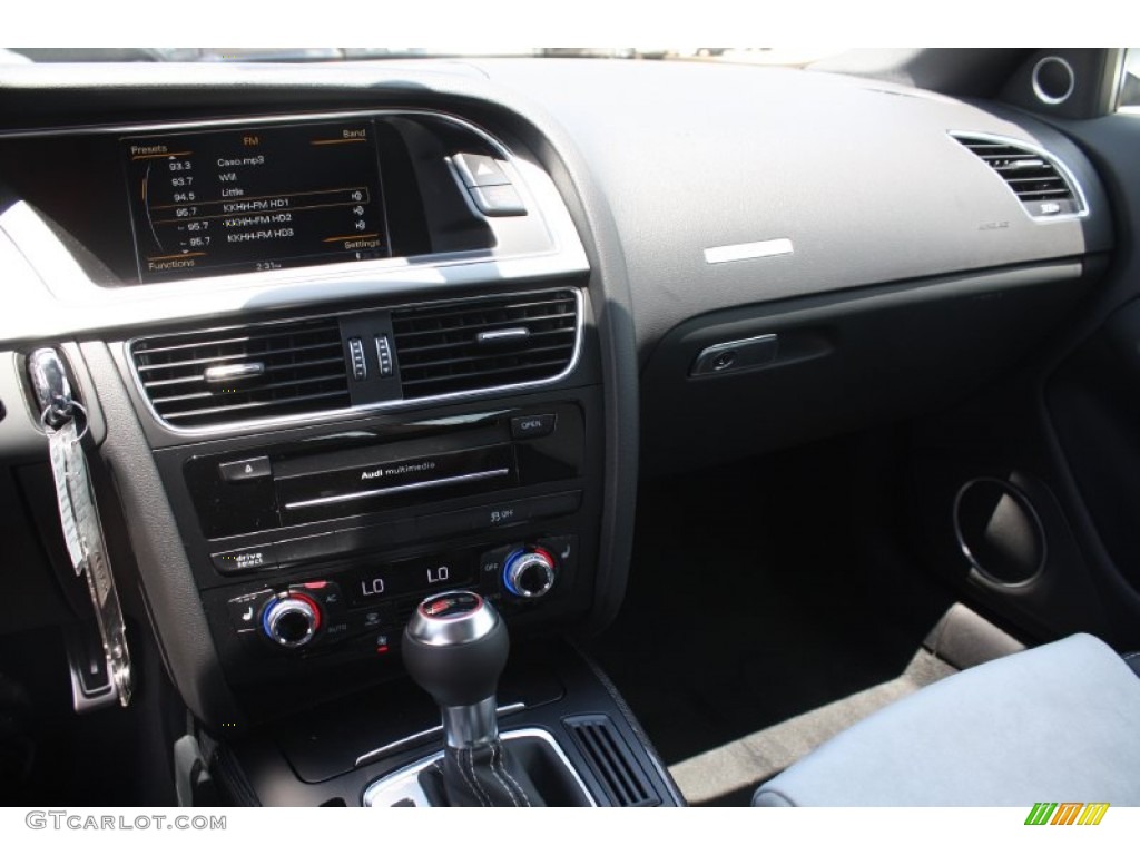 2013 S5 3.0 TFSI quattro Coupe - Moonlight Blue Metallic / Black/Lunar Silver photo #15