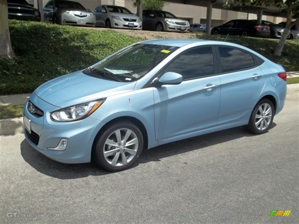 2013 Accent GLS 4 Door - Clearwater Blue / Beige photo #1