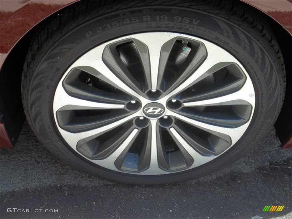 2013 Hyundai Genesis 5.0 R Spec Sedan Wheel Photo #82135866