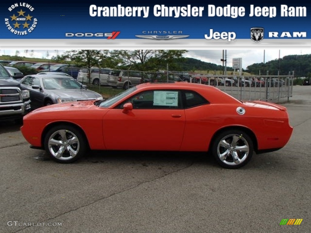 Hemi Orange Pearl Dodge Challenger
