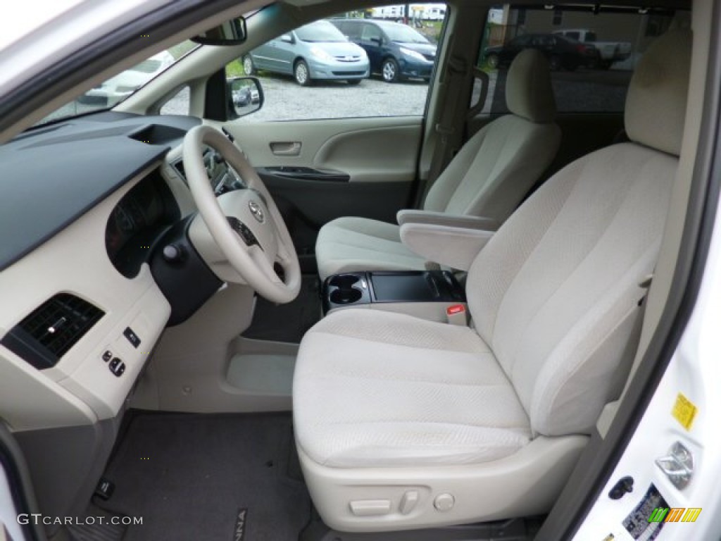 2011 Sienna LE AWD - Super White / Bisque photo #10