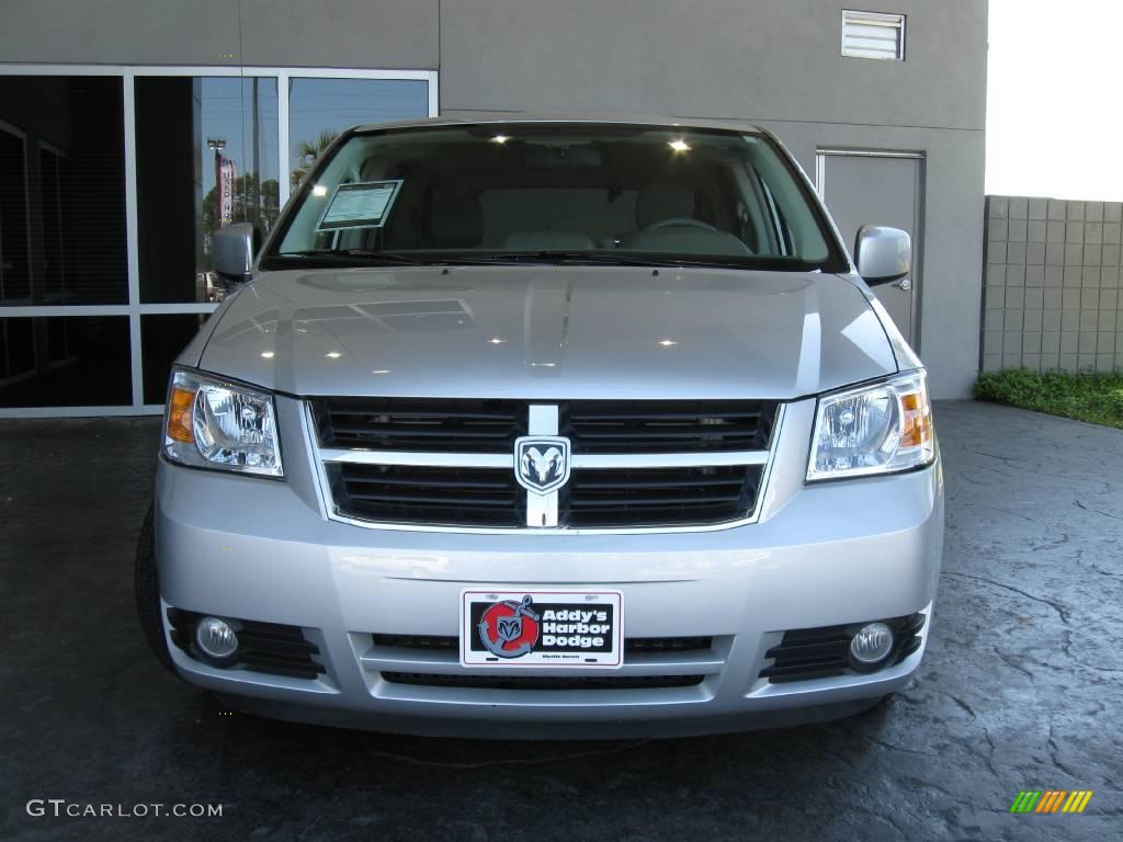 2008 Grand Caravan SXT - Bright Silver Metallic / Medium Slate Gray/Light Shale photo #3