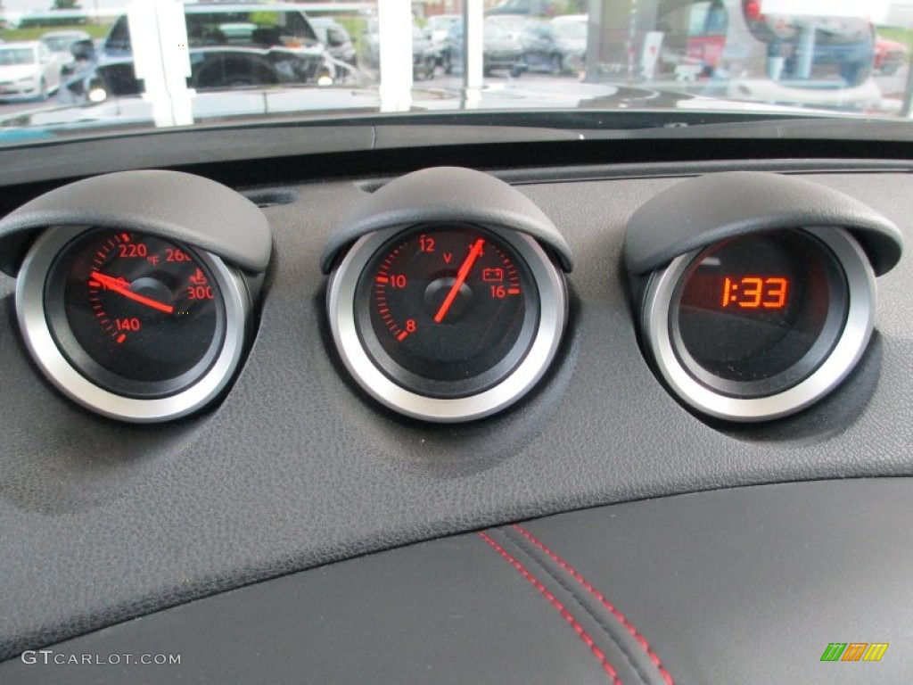 2012 Nissan 370Z NISMO Coupe Gauges Photos