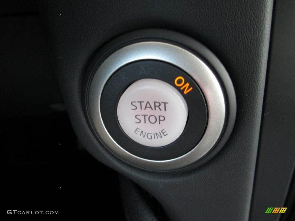 2012 Nissan 370Z NISMO Coupe Controls Photo #82137224