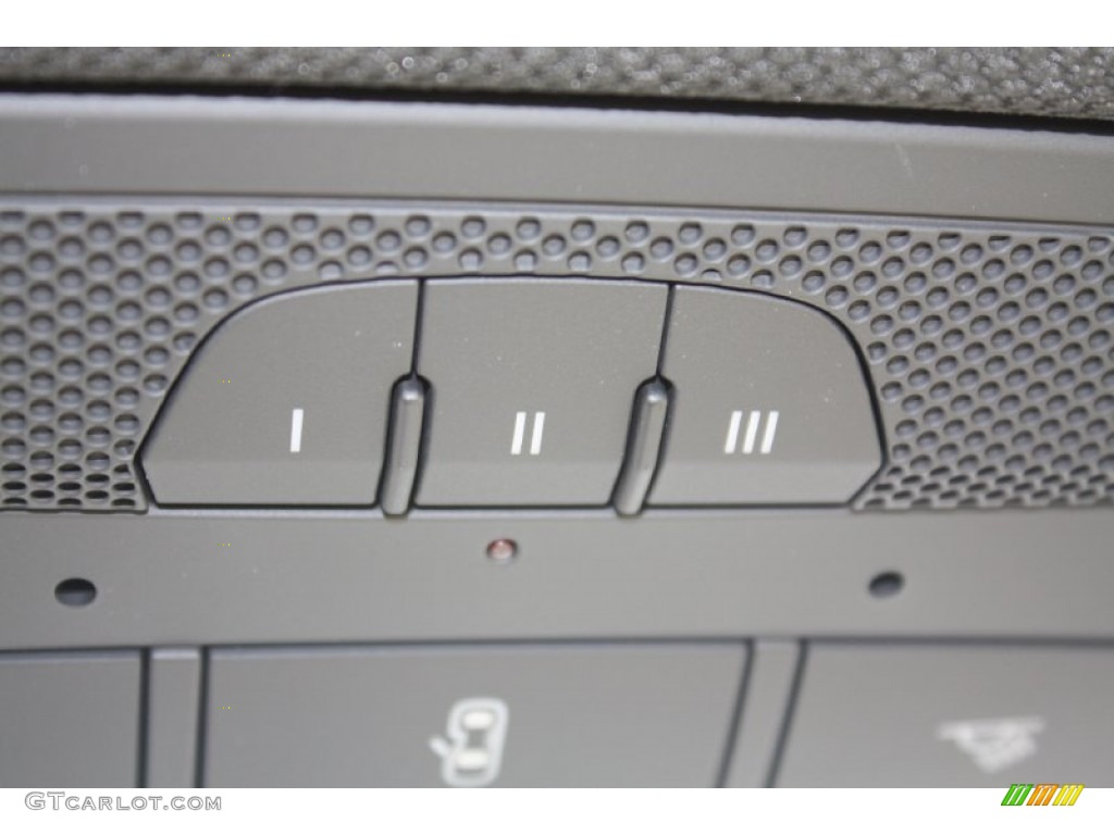 2013 Audi TT 2.0T quattro Coupe Controls Photo #82137687