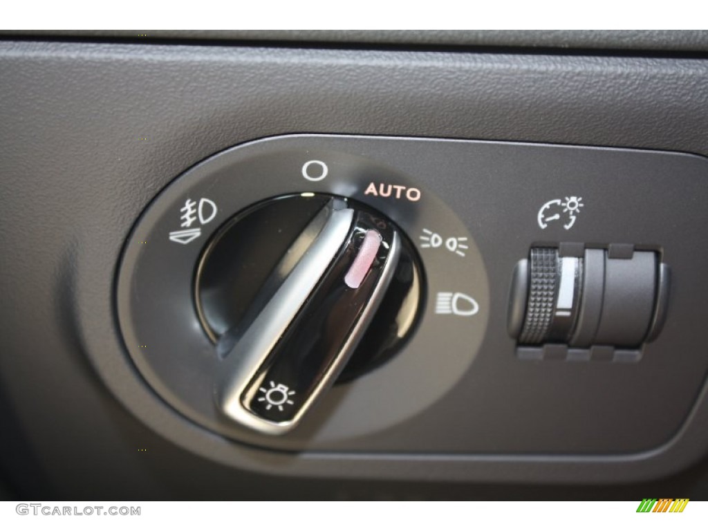 2013 Audi TT 2.0T quattro Coupe Controls Photo #82137898