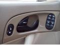2006 Ford Focus ZX4 SES Sedan Controls