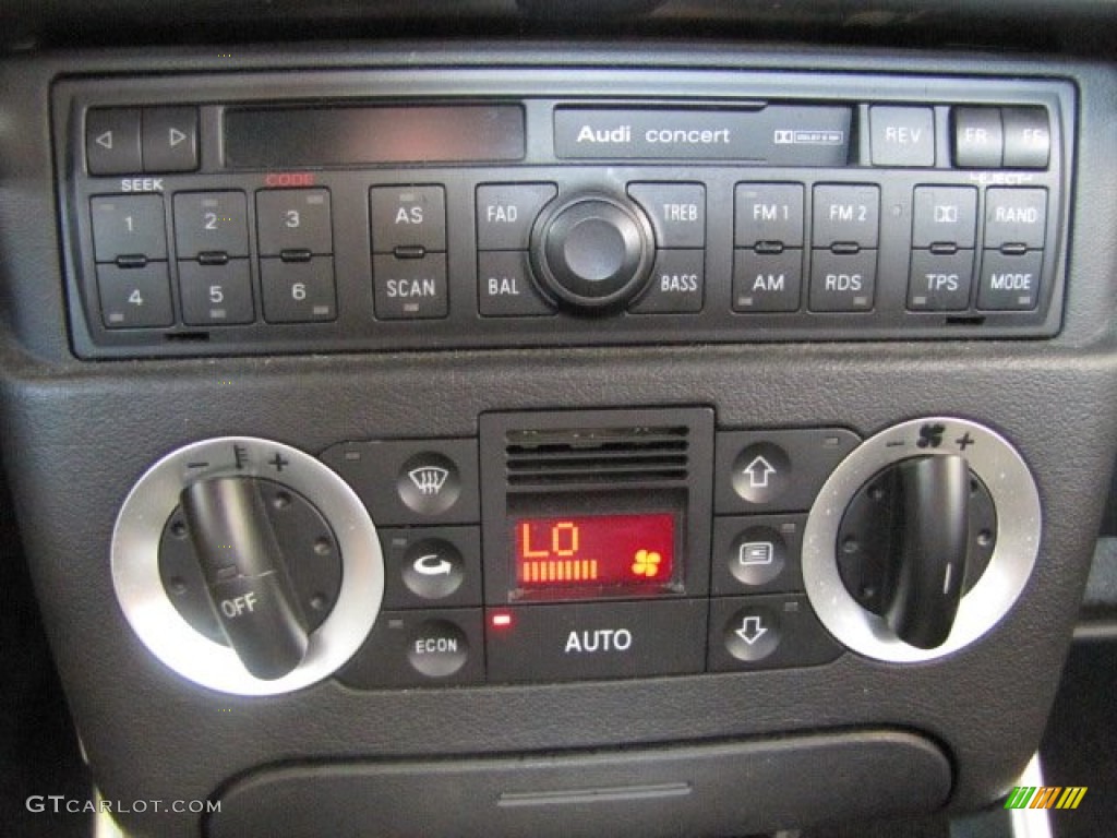 2001 Audi TT 1.8T Coupe Controls Photo #82139008