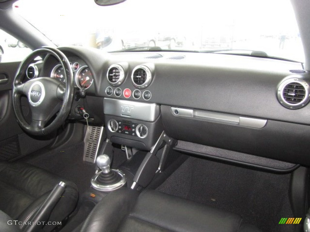 2001 Audi TT 1.8T Coupe Ebony Black Dashboard Photo #82139203