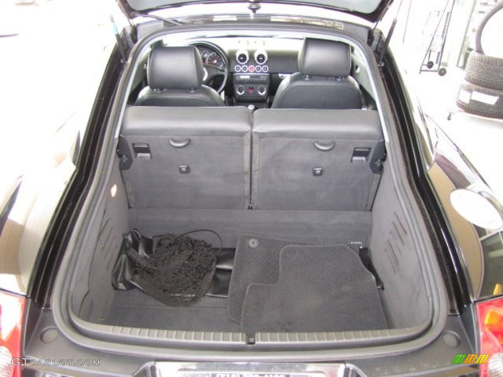 2001 Audi TT 1.8T Coupe Trunk Photo #82139224