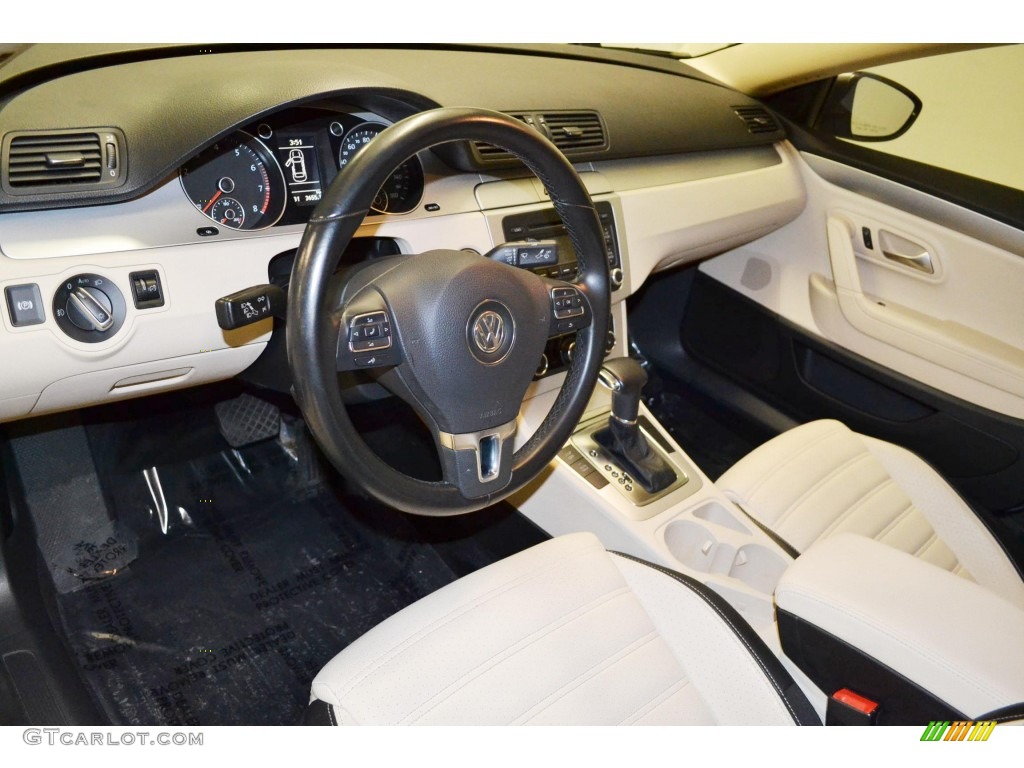 Cornsilk Beige Two-Tone Interior 2009 Volkswagen CC Sport Photo #82139414