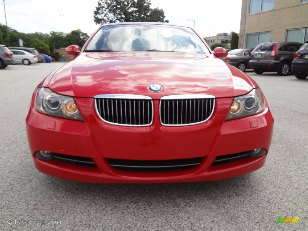 2006 3 Series 330xi Sedan - Electric Red / Black photo #9