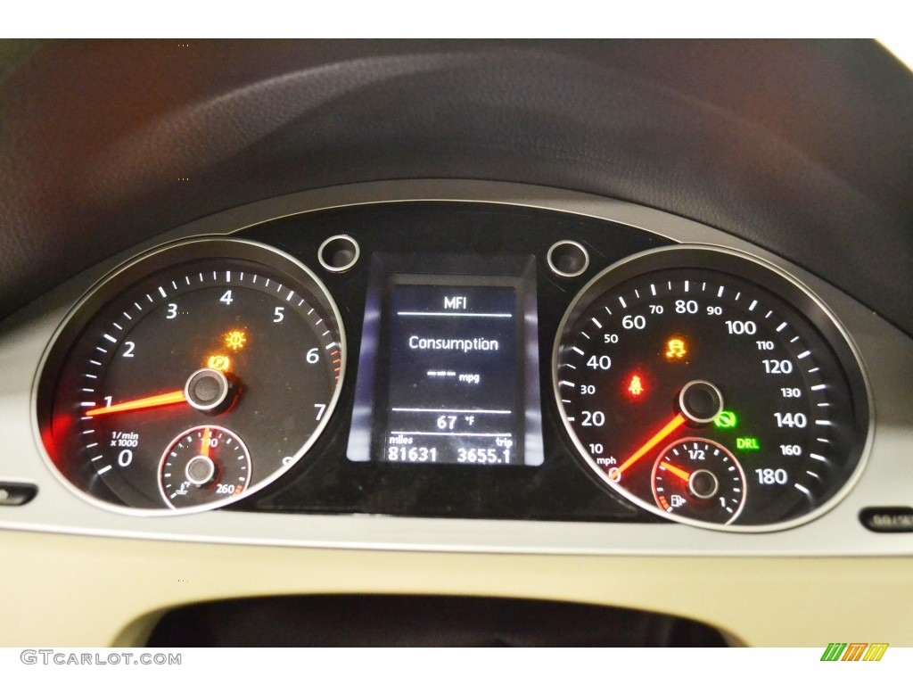 2009 Volkswagen CC Sport Gauges Photo #82139821