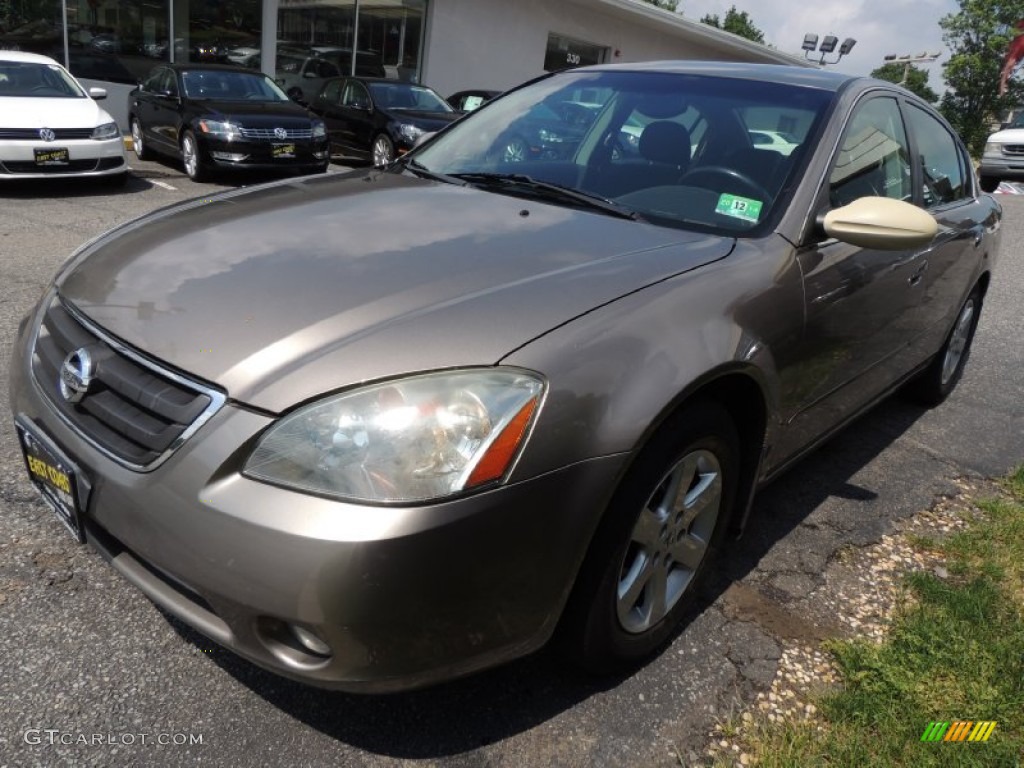 2004 Altima 2.5 S - Polished Pewter / Charcoal photo #3