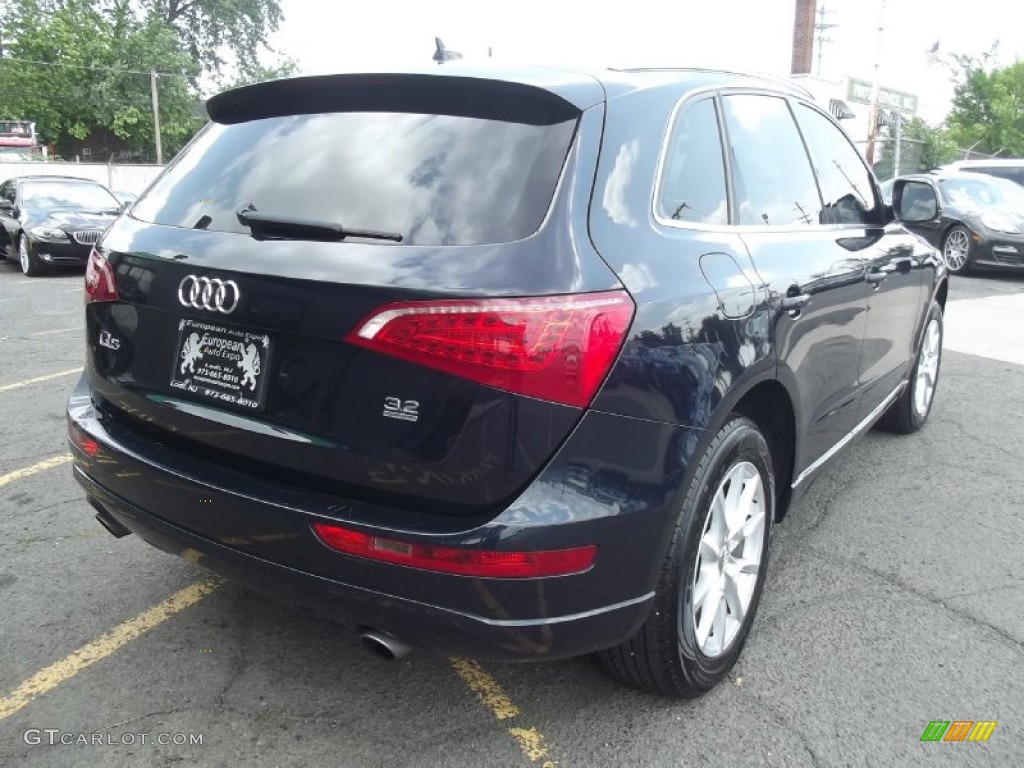 2009 Q5 3.2 Premium quattro - Deep Sea Blue Pearl Effect / Light Gray photo #4