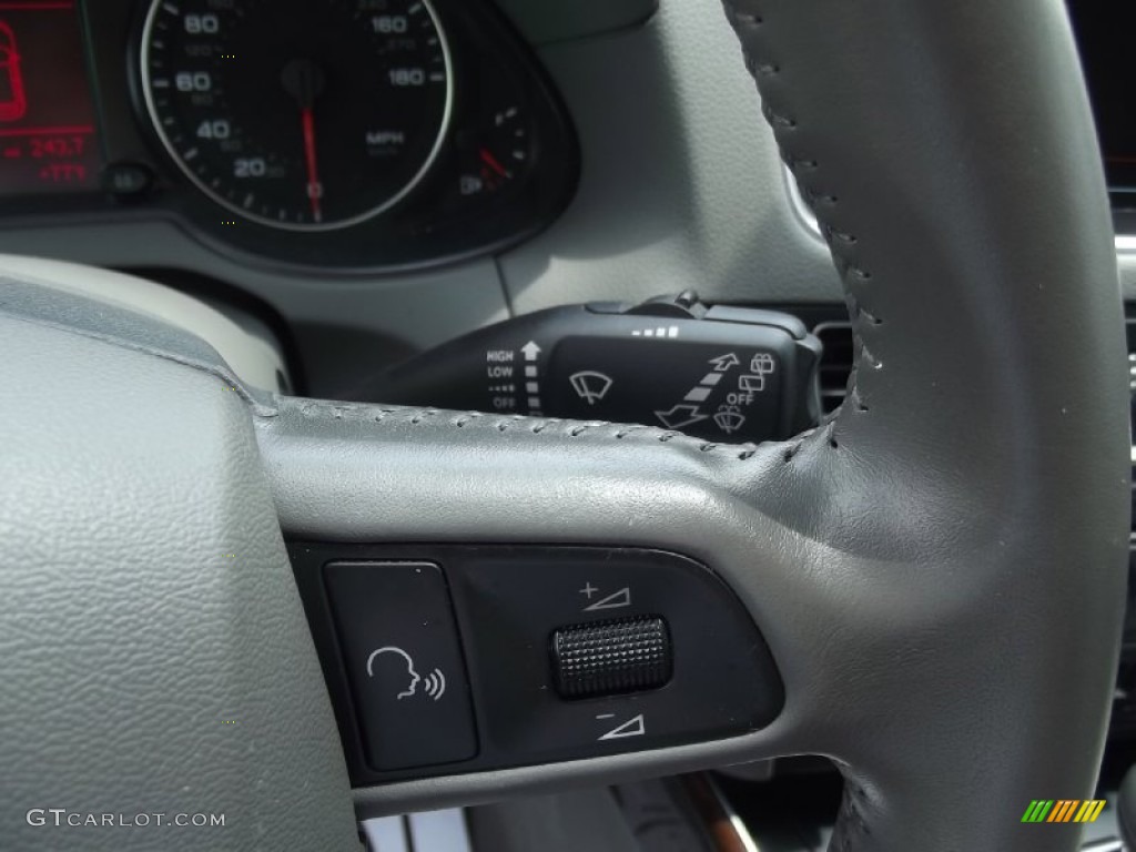 2009 Q5 3.2 Premium quattro - Deep Sea Blue Pearl Effect / Light Gray photo #12