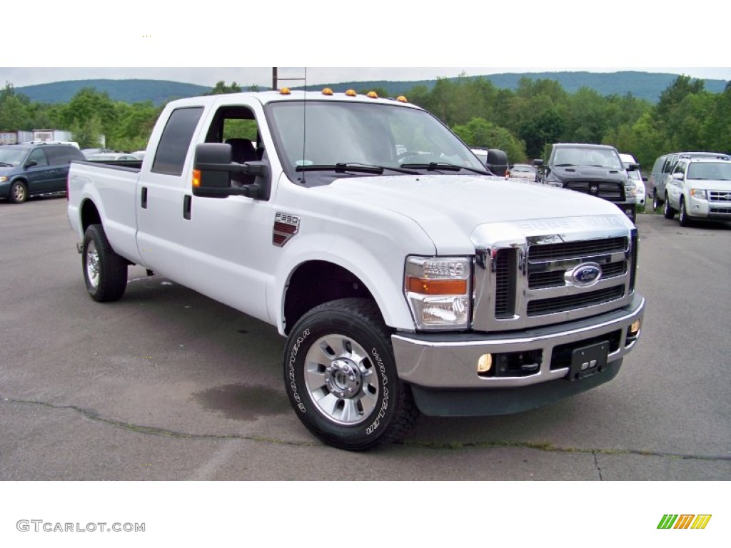 Oxford White 2009 Ford F350 Super Duty Lariat Crew Cab 4x4 Exterior Photo #82149455