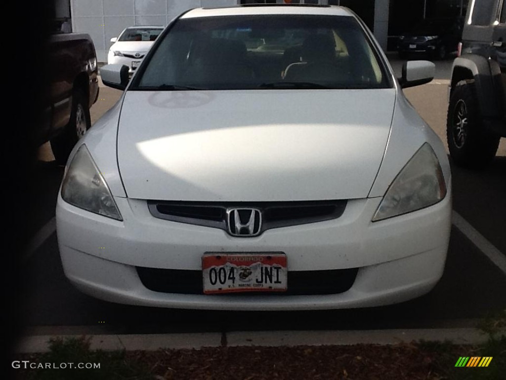 2003 Accord LX Sedan - Taffeta White / Ivory photo #1