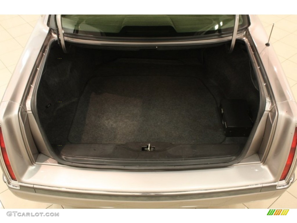 1996 Cadillac DeVille Sedan Trunk Photos