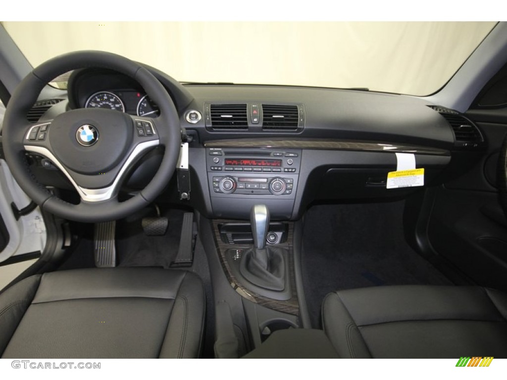 2013 1 Series 128i Coupe - Alpine White / Black photo #4