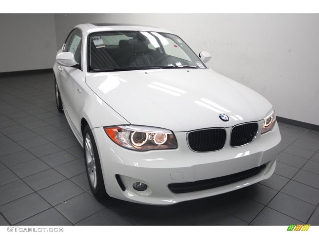 2013 1 Series 128i Coupe - Alpine White / Black photo #5