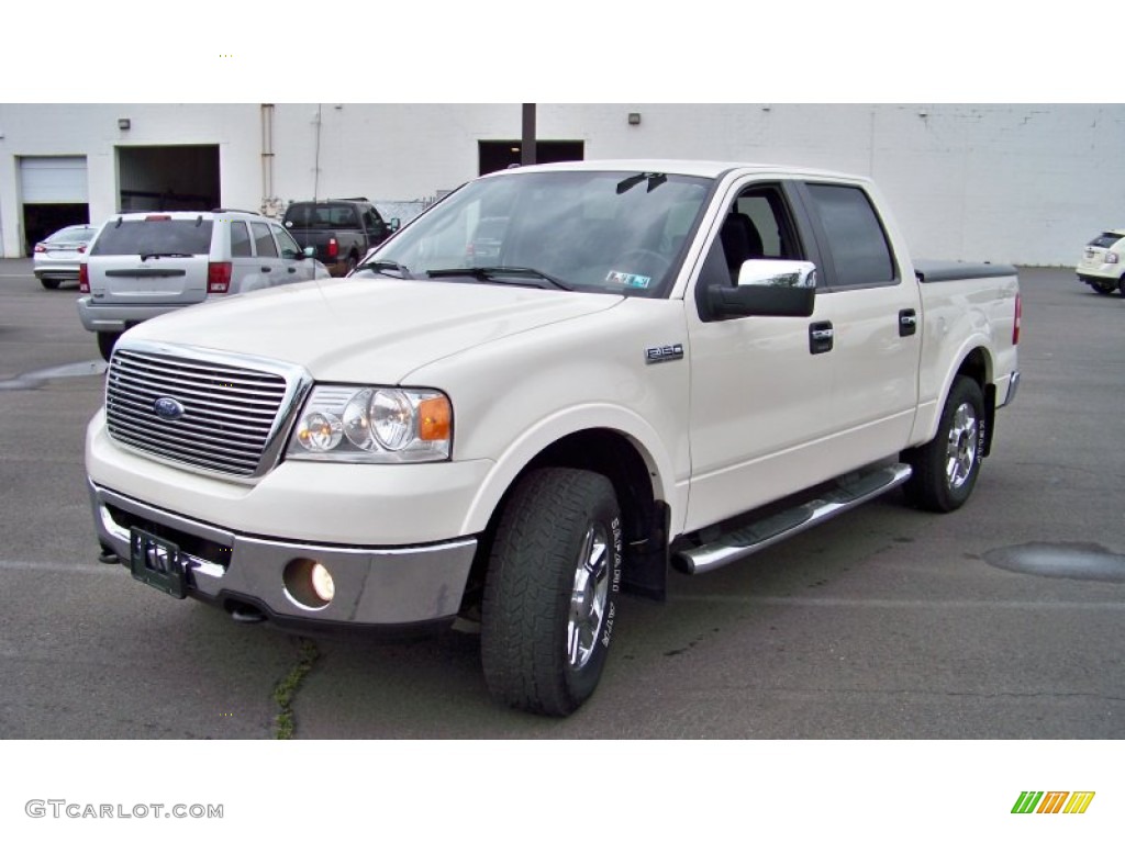 2007 F150 Lariat SuperCrew 4x4 - White Sand Tri-Coat / Black photo #1