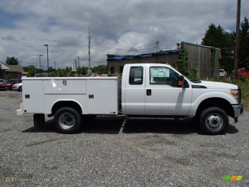 2013 F350 Super Duty XL SuperCab 4x4 Utility Truck - Oxford White / Steel photo #1