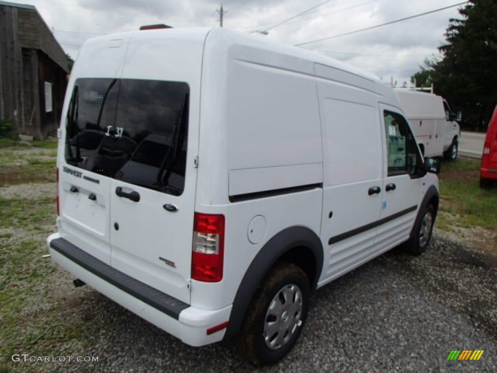 2013 Transit Connect XLT Van - Frozen White / Dark Gray photo #8