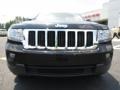 Brilliant Black Crystal Pearl - Grand Cherokee Laredo X Package Photo No. 2
