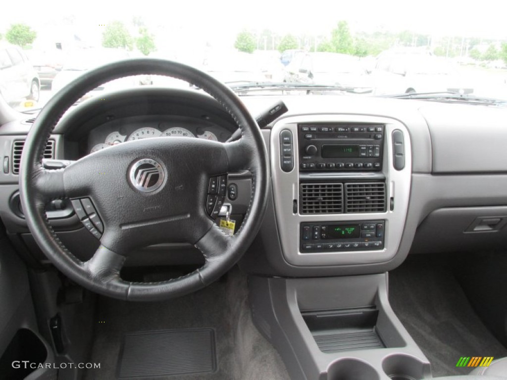 2003 Mountaineer Premier AWD - Black / Dark Graphite photo #11