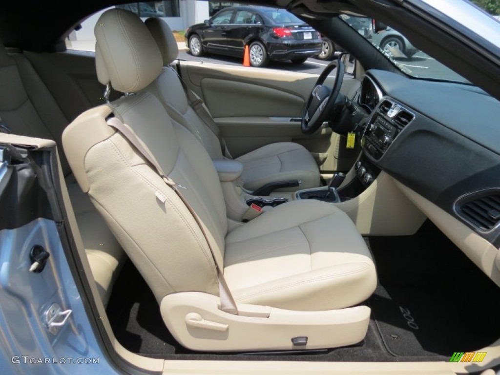 2012 Chrysler 200 Touring Convertible Front Seat Photo #82153546