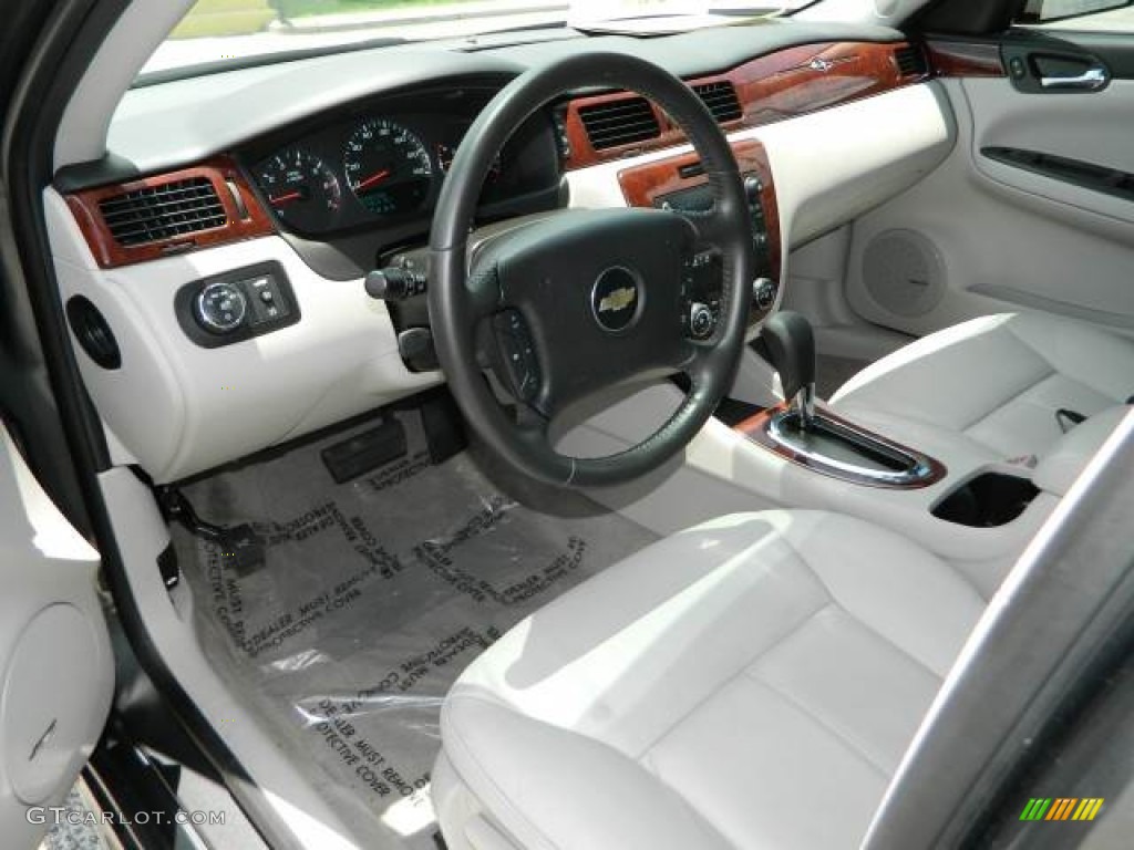 Gray Interior 2010 Chevrolet Impala LT Photo #82154296