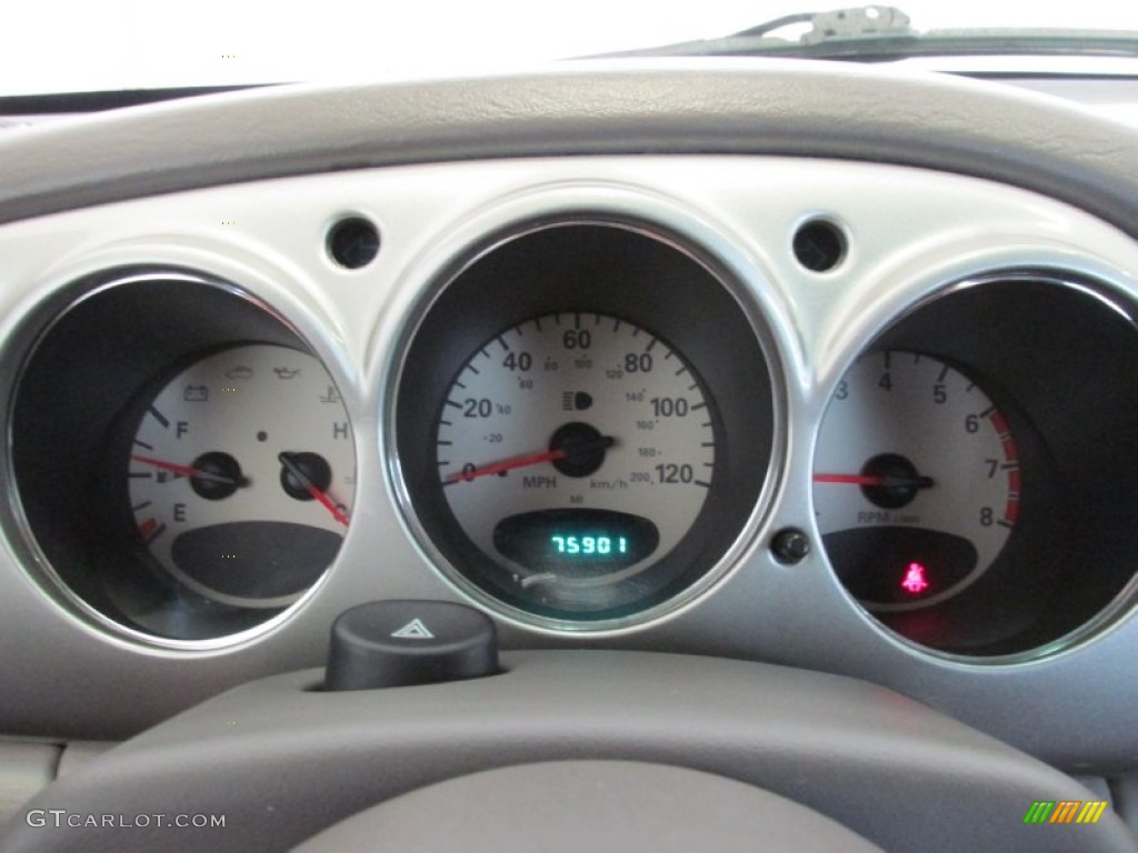 2004 PT Cruiser Touring - Light Almond Pearl Metallic / Dark Slate Gray photo #12