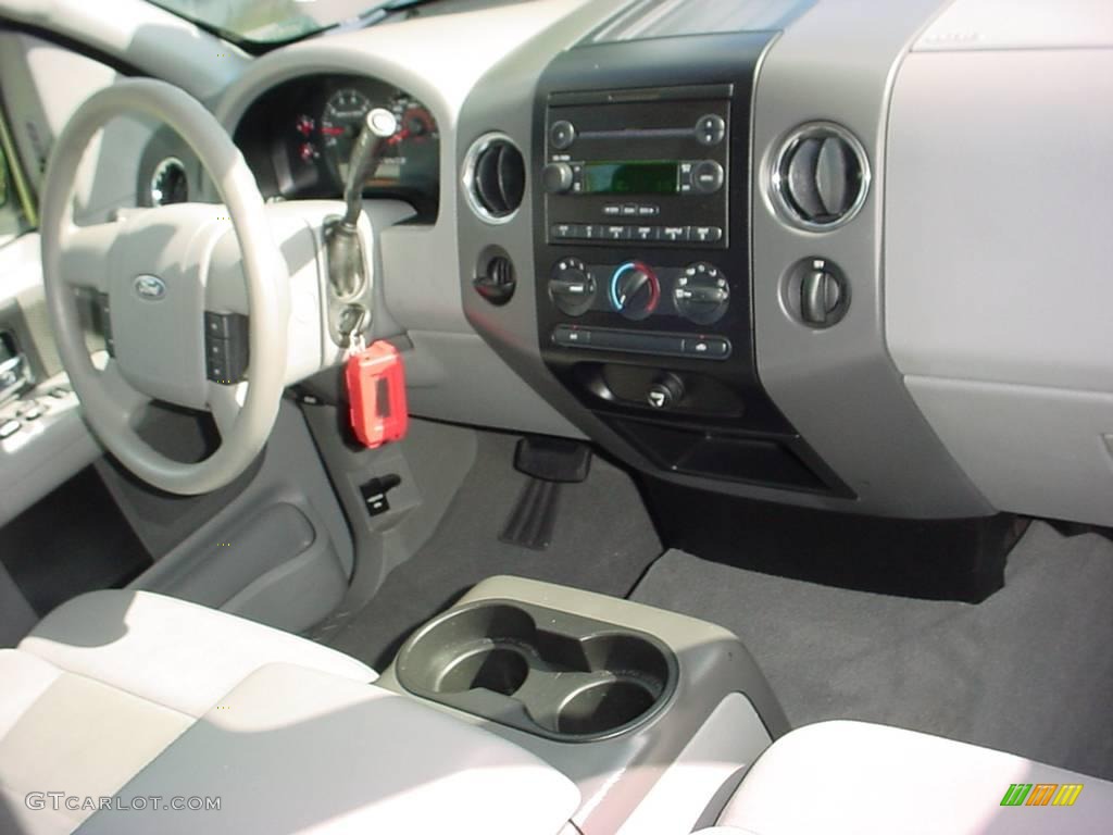 2006 F150 XLT SuperCab - Medium Wedgewood Blue Metallic / Medium Flint photo #13