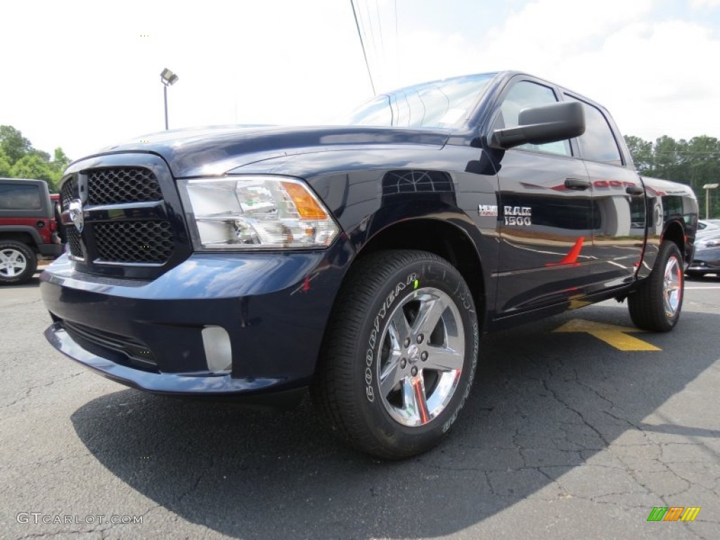 2013 Ram 1500 Express Crew Cab Exterior Photos
