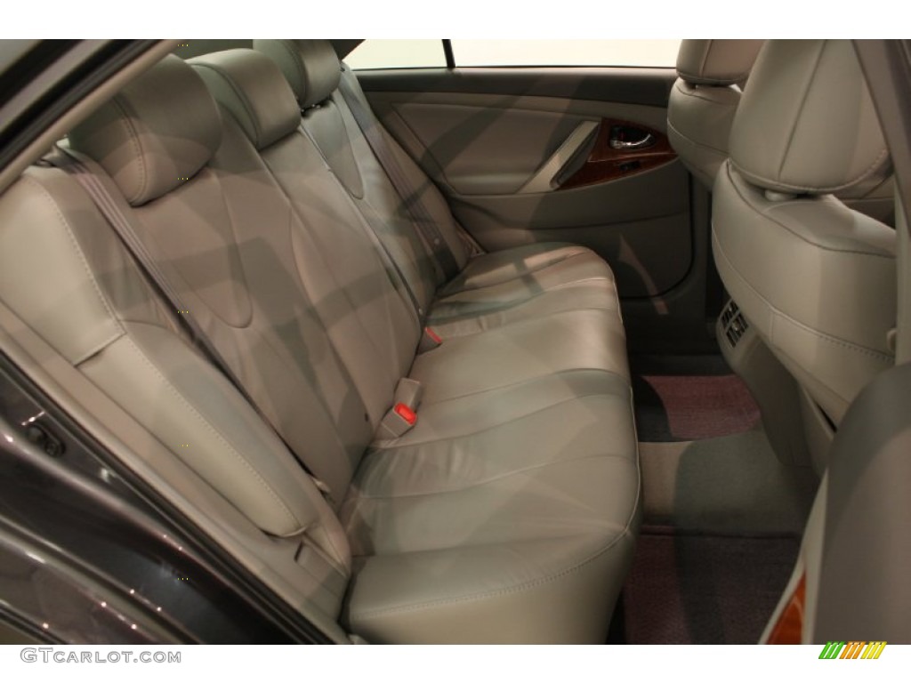 2011 Toyota Camry XLE Rear Seat Photo #82156994