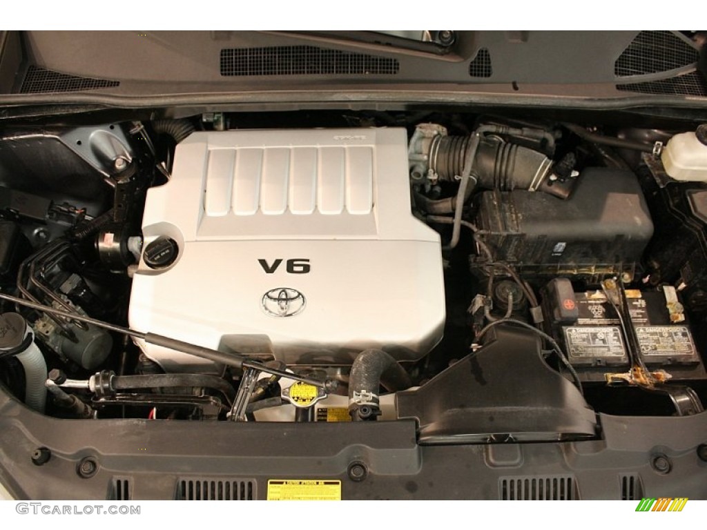 2011 Toyota Highlander Limited 4WD Engine Photos