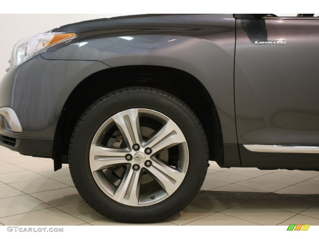 2011 Toyota Highlander Limited 4WD Wheel Photo #82157252