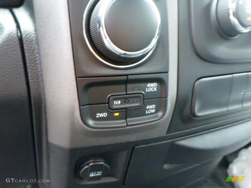 2013 Ram 1500 Tradesman Regular Cab 4x4 Controls Photo #82158577