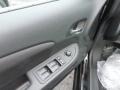 Black - 200 LX Sedan Photo No. 15