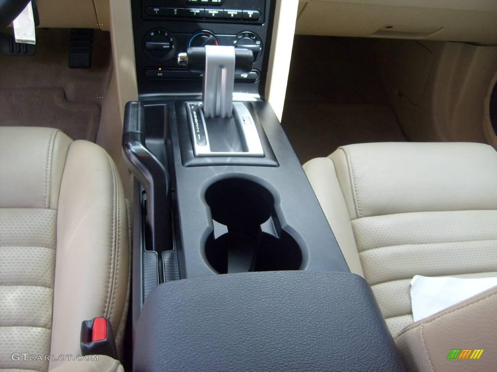 2006 Mustang GT Premium Coupe - Satin Silver Metallic / Light Parchment photo #24