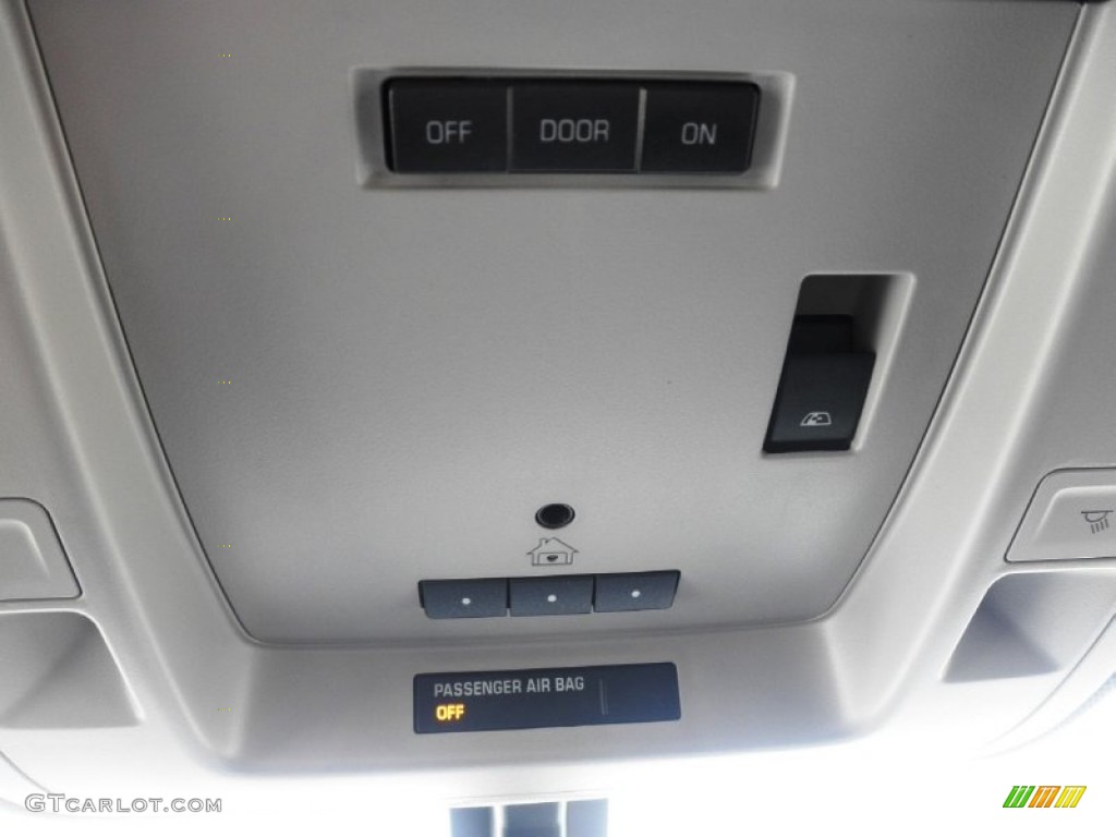 2014 GMC Sierra 1500 SLE Crew Cab 4x4 Controls Photo #82163966