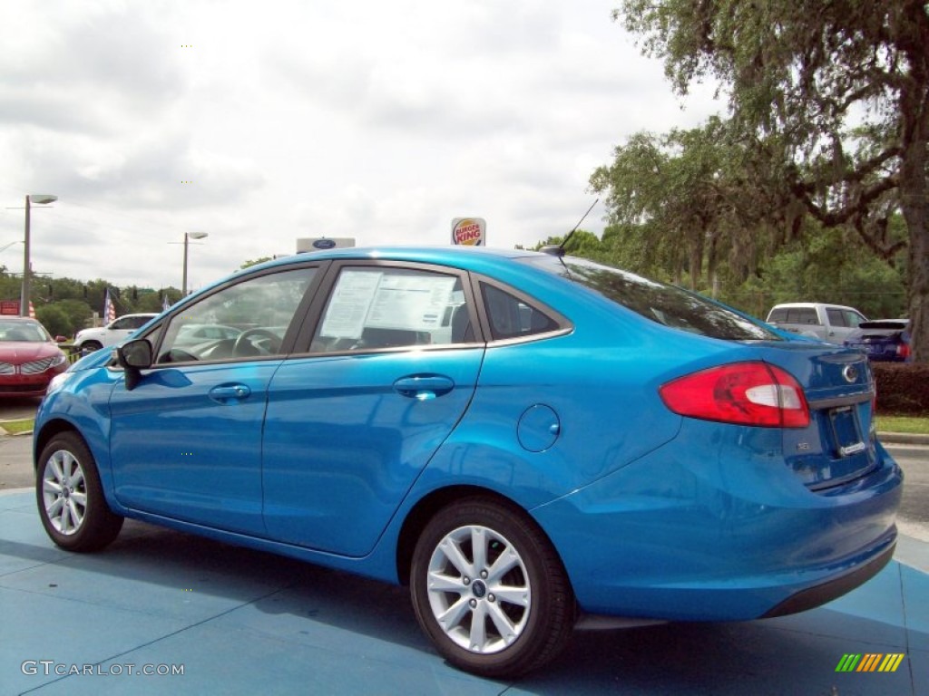 2012 Fiesta SEL Sedan - Blue Candy Metallic / Charcoal Black photo #3