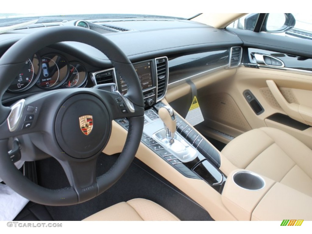 2013 Porsche Panamera Platinum Edition Black/Luxor Beige Dashboard Photo #82164731