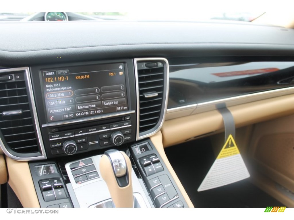 2013 Porsche Panamera Platinum Edition Controls Photo #82164797
