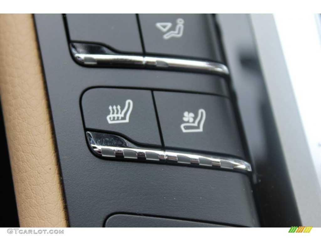 2013 Porsche Panamera Platinum Edition Controls Photo #82165010