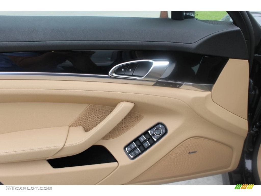 2013 Porsche Panamera 4 Platinum Edition Black/Luxor Beige Door Panel Photo #82165421