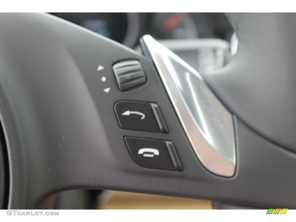 2013 Porsche Panamera 4 Platinum Edition Controls Photo #82165715