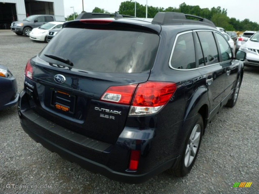 2014 Outback 3.6R Limited - Deep Indigo Pearl / Saddle Brown photo #3